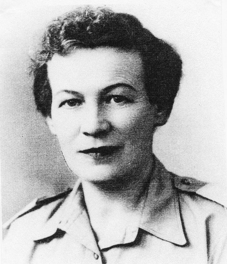 Czarno-biały portret Sabiny Milewskiej (1893–1965), powstanki wielkopolskiej – widoczna górna część głowy.